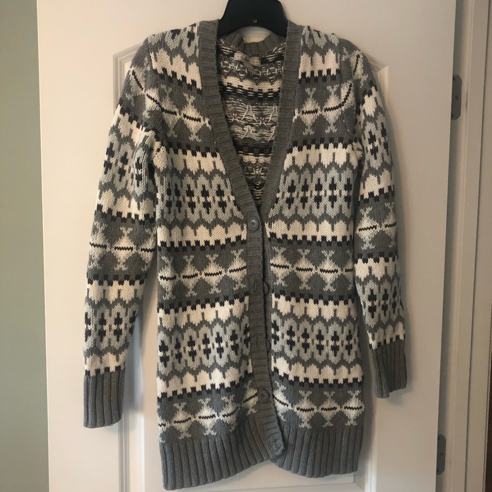 Women’s long button-up cardigan.